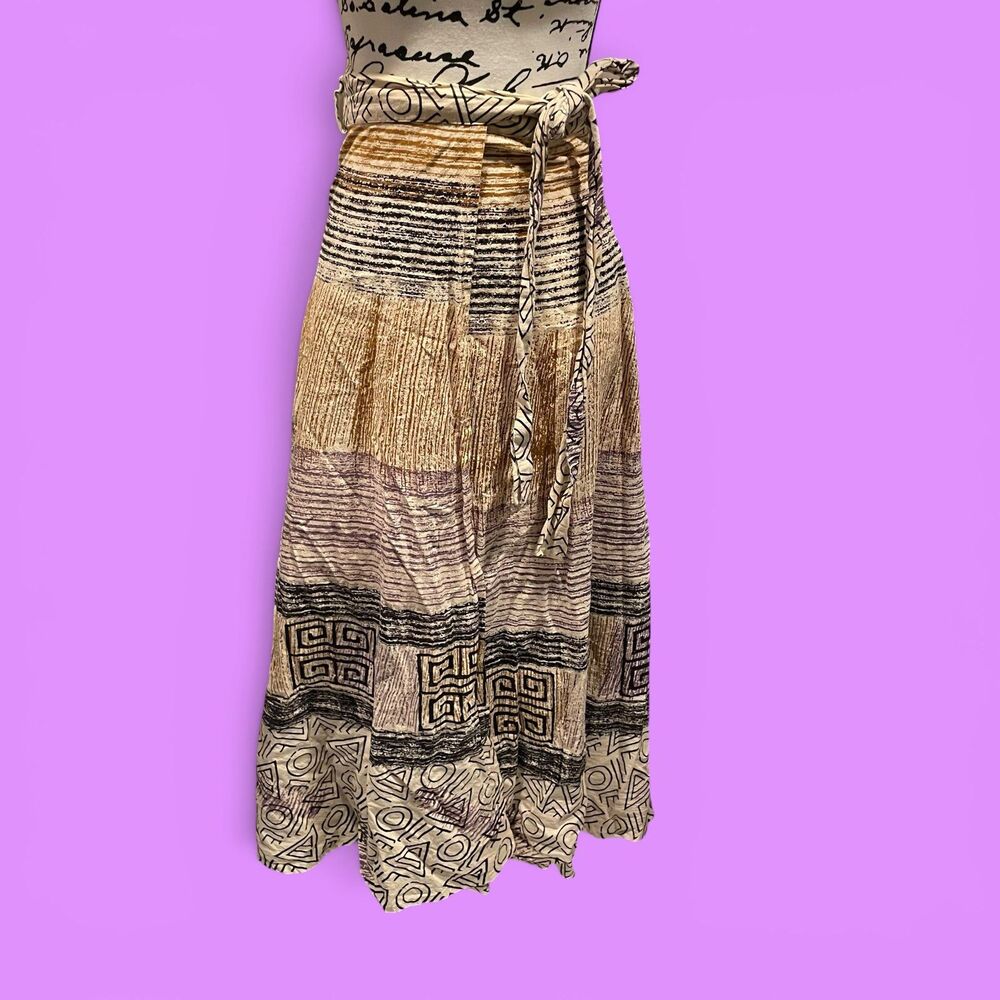 Cute creamy 90s African print geometric stripe maxi wrap skirt Belma tie waist